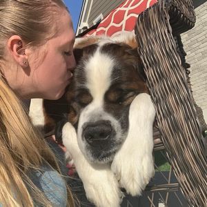 Meet your Posher, Alisa